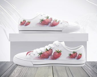Low Top Sneakers Canvas Shoes with Strawberry Design