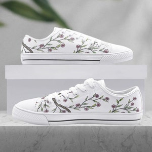Artistic Cherry Tree Branches Design on Low Top Canvas Shoes