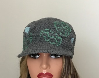 Chunky Crochet baseball cap , crochet baseball hat , crochet baseball cap with brim A 105
