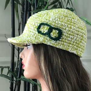 Chunky Crochet baseball cap , crochet baseball hat , crochet baseball cap with brim A 79