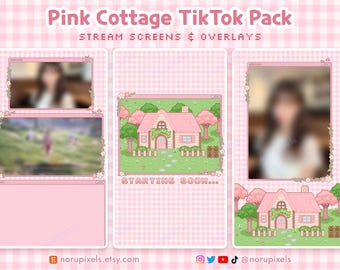 Puede incluir: Paquete TikTok de cabaña rosa con pantallas de transmisión y superposiciones. El paquete incluye una cabaña rosa con un césped verde y flores, un fondo a cuadros rosa y blanco y un marco de ventana rosa y blanco. El texto "Starting Soon..." se muestra en el centro de la imagen.