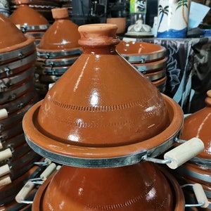 Tajine écologique de cuisine Marocaine fabriqué à la main image 1