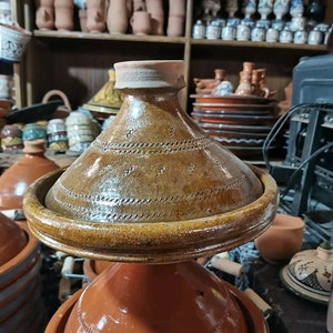 Tajine écologique de cuisine Marocaine fabriqué à la main image 4