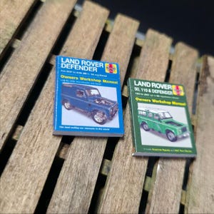 1/10 Scale Land Rover Workshop Manuals | RC Crawler Diorama Accessory