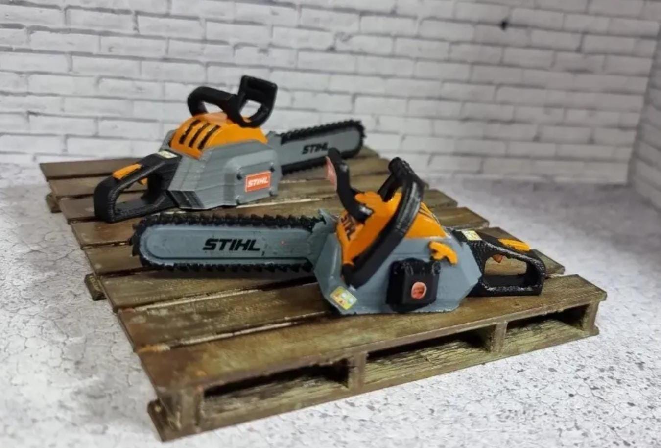 Stihl Chain Saw for Sale in Altamonte Springs, FL