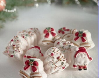 Holiday Bath Bombs - Santa, Christmas Tree, or Bell Shaped Festive Fizzers , Christmas bath bombs, stocking stuffers