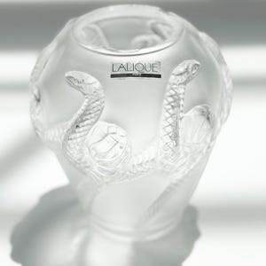 Vintage Lalique ‘Charmeur’ Crystal Flower Vase | 20th Century French Crystal