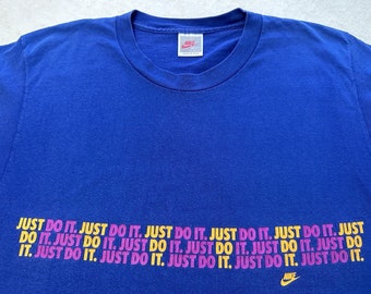 Vintage 1980s 1990s Nike Swoosh Just Do It camiseta de diseño gráfico, etiqueta gris XS S