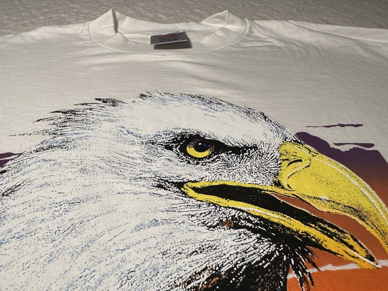 Vintage 1990s 90s Bald Eagle Bird American Heritage Neon Sunset T