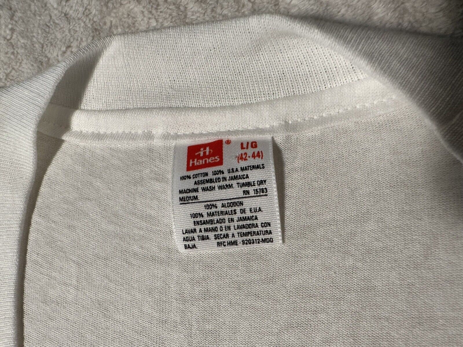 Vintage 1980s 1990s Hanes V Neck Basic Blank Single Stitch T Vintage 1980s 1990s Hanes V Neck Basic Blank Single Stitch T
