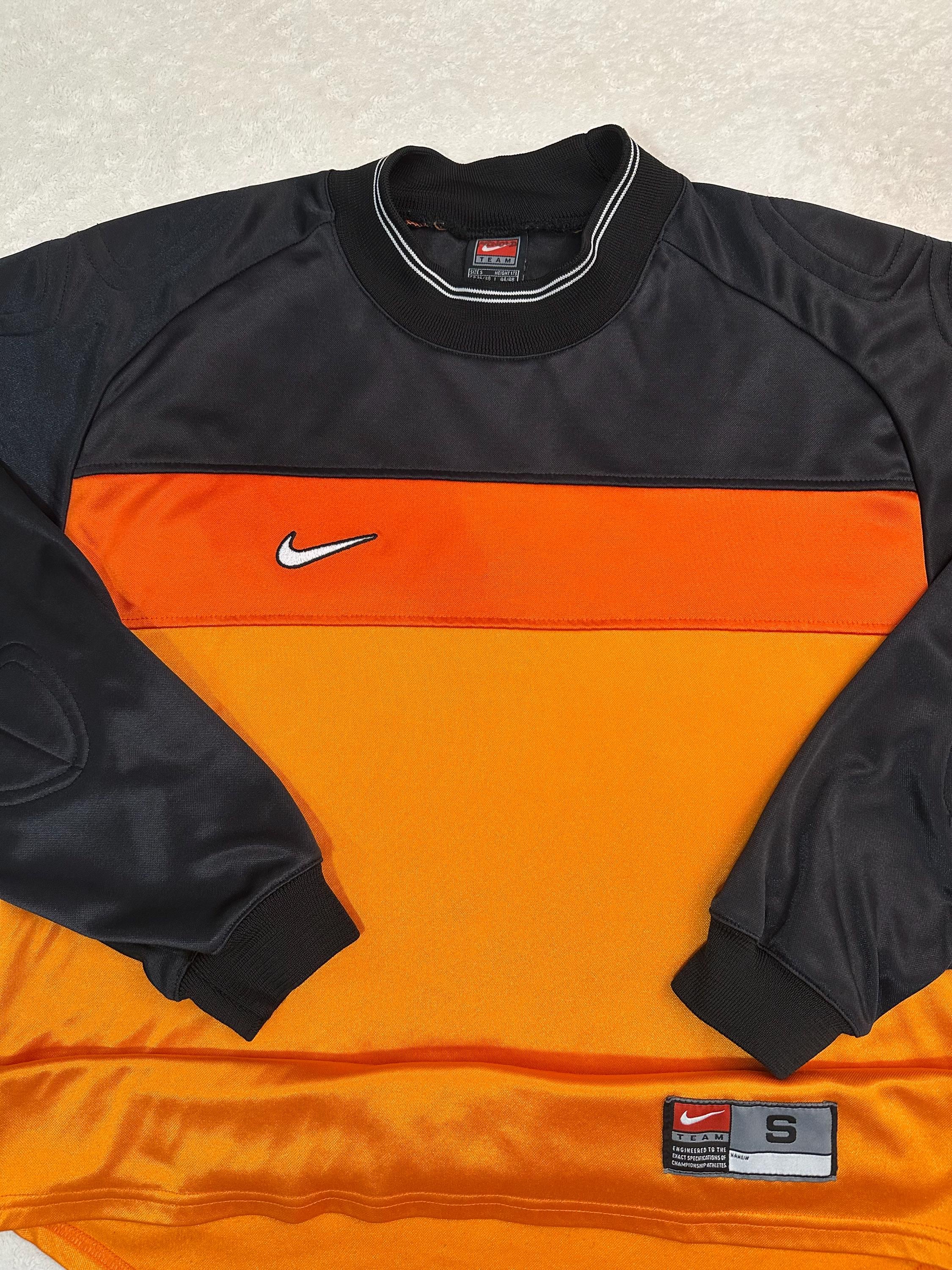 Vintage 1990s 2000s Nike Soccer Football Goalie Padded Long Sleeve