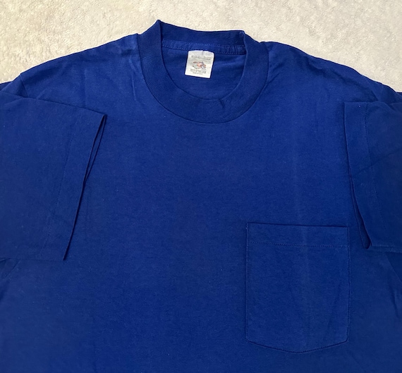 Vintage 1980s 80s Fruit of the Loom Made in USA Blank Basic Pocket 