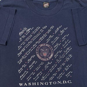 Vintage 1990s 90s Washington D.C. USA America Presidential Signatures T-Shirt XS