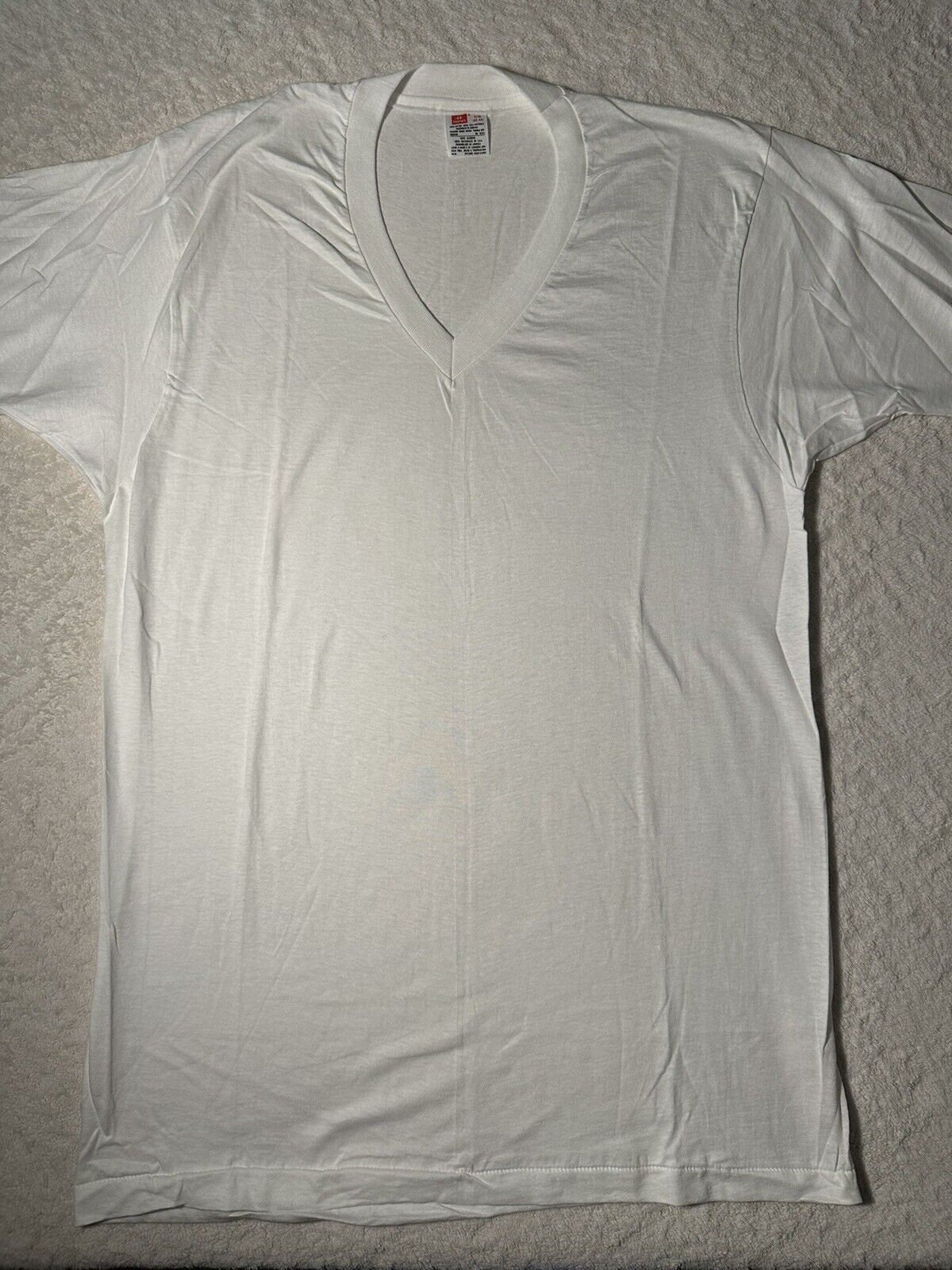 Vintage 1980s 1990s Hanes V Neck Basic Blank Single Stitch T Vintage 1980s 1990s Hanes V Neck Basic Blank Single Stitch T