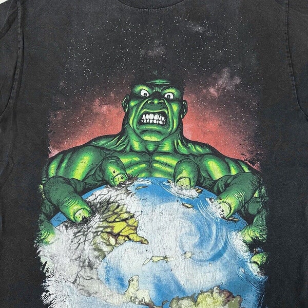 Vintage 2000s Y2K Hulk Earth Marvel Comics Mad Engine Art T-Shirt Perfect Fade L