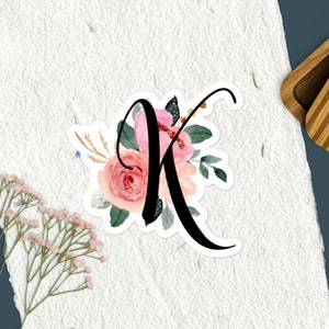 文字Kの花柄ステッカー