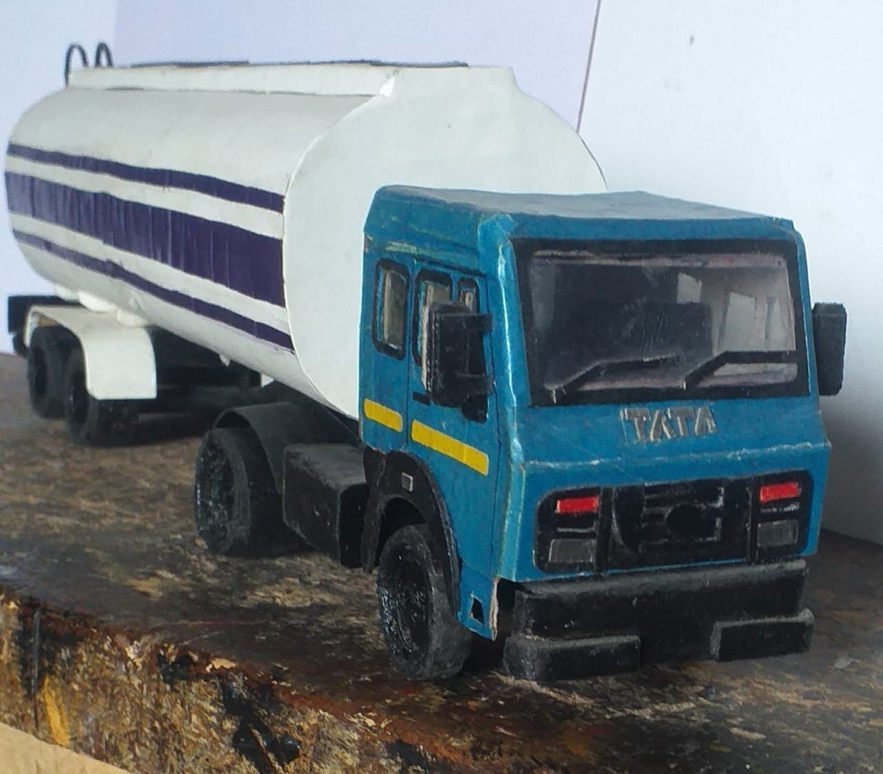 Tata Truck 4018 tata-truck-4018