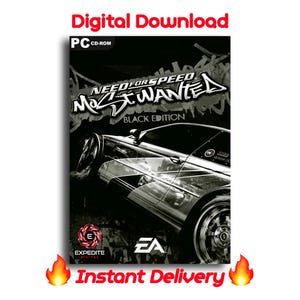 以下が含まれることがあります： 白黒のNeed for Speed Most Wanted Black Edition PC CD-ROMゲームカバー。カバーには車とゲームタイトルがグラフィティ風のフォントで表示されています。「デジタルダウンロード」と「即時配信」の文字も表示されています。