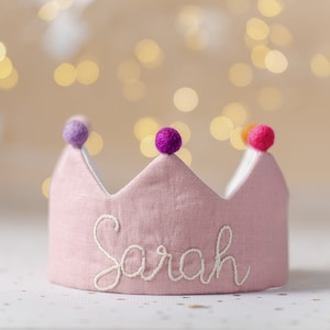Corona ricamata a mano per il compleanno di neonati e bambini, corona con nome, regalo personalizzato, ricordo per la festa del primo compleanno e occasioni speciali