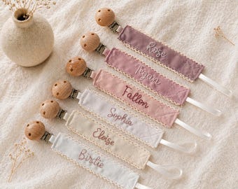 Custom Name Pacifier Clip, Hand Embroidered Baby Clip, Grosgrain Ribbon Dummy Holder, Minimalist Baby Gift