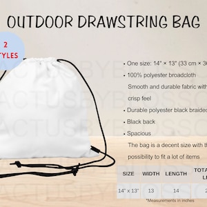 Może przedstawiać: Biała torba ze sznurkiem z czarnymi sznurkami. Torba ma wymiary 35,56 cm x 33,02 cm i całkowitą długość sznurka od 63,5 do 76,2 cm.