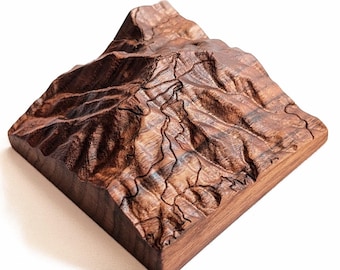 Mount Diablo - miniature wooden model with hiking trails