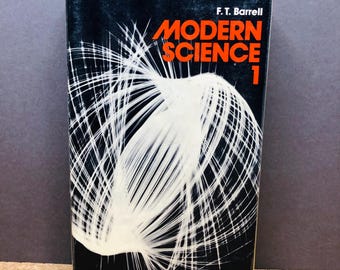Modern Science By F.T Barrell Paperback Book. Published 1980s.