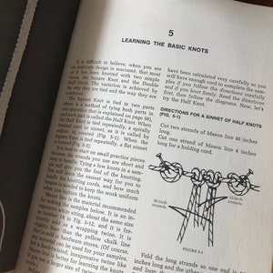 Macrame: The Art of Creative Knotting. Virginia I Harvey 1960s Craft Book image 5