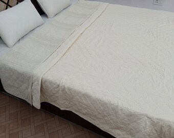 Reversible Organic Cotton Kantha Quilt, Handmade Indian Solid Quilt,Soft Winter Bedding,Queen Size Blanket, Eco-Friendly Cozy Throw for Home