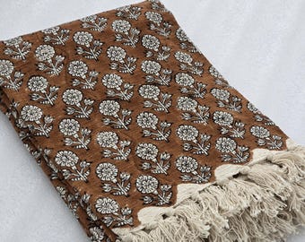 Premium Handmade Sofa Throw, Hand block Print Soft Cotton Blanket Room Décor Tassels Hand Loomed Lightweight Decorative Boho Bedding throw