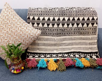Premium Sofa throw Cozy Lightweight Knit Woven Cotton Decorative Couch, Bed Sofa Travel All Seasons Throw Soft Cotton Blanket, Home Decor