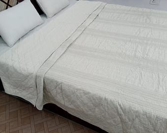Reversible Organic Cotton Kantha Quilt, Handmade Indian Solid Quilt,Soft Winter Bedding,Queen Size Blanket, Eco-Friendly Cozy Throw for Home