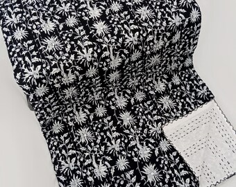 Black & white Floral Kantha Quilt Hand Block Floral Print Kantha Quilt: Lightweight Cotton Bedcover
