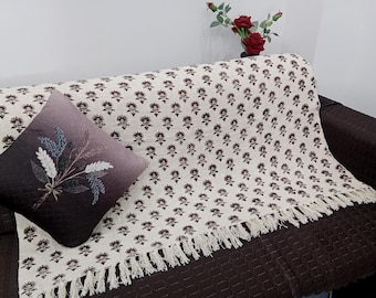 Premium Handmade Sofa Throw, Hand block Print Soft Cotton Blanket Room Décor Tassels Hand Loomed Lightweight Decorative Boho Bedding throw