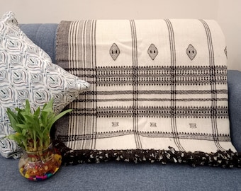 Premium Indian Wool Throw Blanket - Handwoven Brown Decorative Sofa Throw, Cottage Living Room Décor, Boho Winter Quilts, Housewarming Gifts