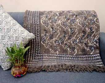 Premium Sofa Handmade Throw Hand block Print Throw Soft Boho Cotton Blanket Sofa Room Décor Tassels Hand Loomed Lightweight Decorative throw