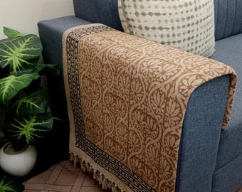 Luxury Valentine's Day Cotton Throw Blanket, Block Print Hand Loomed Sofa Throw with Tassels, Lightweight Woven Decorative Room Decor Kantha