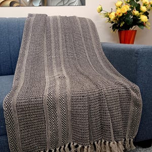 Premium Sofa throw Cozy Lightweight Knit Woven Cotton Decorative Couch, Bed Sofa Travel All Seasons Throw Soft Cotton Blanket, Home Decor