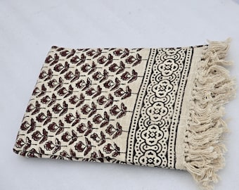 Sofa Throw Handmade Throw Handblock Print Throw Cotton Throw Blanket Sofa Room Décor Tassels Hand Loomed Lightweight Decorative throw