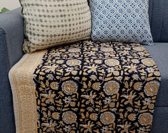 Luxury Block Print Soft Cotton Throw Blanket | Hand Loomed Lightweight Woven Decorative Throw for Sofa Room Decor | Valentine’s Day Gifts