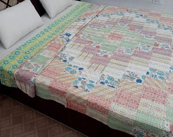 Patchwork Floral Reversible Kantha Bedding Floral Print Kantha Throw Queen Quilt Cotton Light Weight Winter Summer bedding