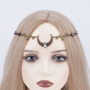 Gothic Moon Forehead Jewelry, Crystal Head Chain for Women Boho Bridal Jewelry, Goddess Fantasy Elf Elven Gift Handmade Goth Wedding Jewelry