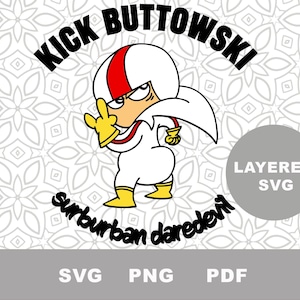 Puede incluir: Imagen de dibujos animados de Kick Buttowski, un temerario suburbano, mostrando el dedo medio. El personaje lleva un casco blanco con una raya roja, un mono blanco, guantes y botas amarillas. Las palabras "KICK BUTTOWSKI" y "suburban daredevil" están en la imagen.