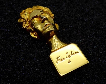 Jean Cocteau (1889-1963) - "Buste" 1993 Doré à l'Or 18 carats - Broche