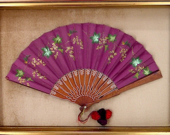 Vintage Spaanse flamencowaaier "Abanico" - Handbeschilderd hout en stof met druivenmotieven - 1960/1970 - Ingelijst