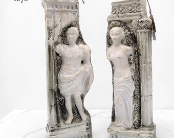 Cucchi Made in Italy - Flessen met reliëfs van Alexander de Grote en Venus van Milo - 33 cm - Vintage keramiek uit de jaren 1950