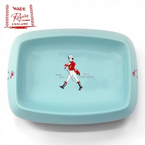 Wade Pottery - Posacenere “Striding Man” Born 1820 – Still Going Strong (Mint Blue) - Ceramica - Anni 60-70