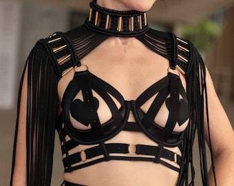 Zwarte choker met franje, schoudercape, rave-outfit, macraméchoker, top met harnas, zwarte rave-outfit, onderdanige choker, nekharnas