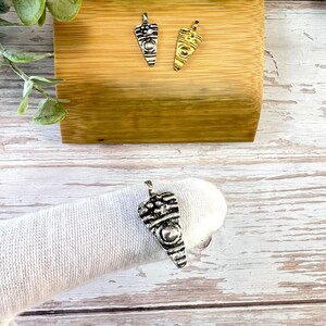 Brass charm, brass pendant drop for macrame in two colors