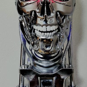 Terminator T-800 Head 1:1 Scale Bust ver.2 Chrome